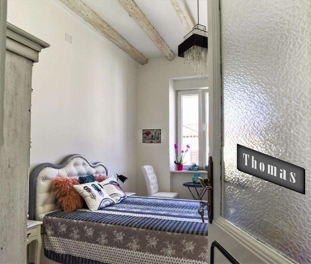 Emma'S Rooms B&B Pula Luaran gambar